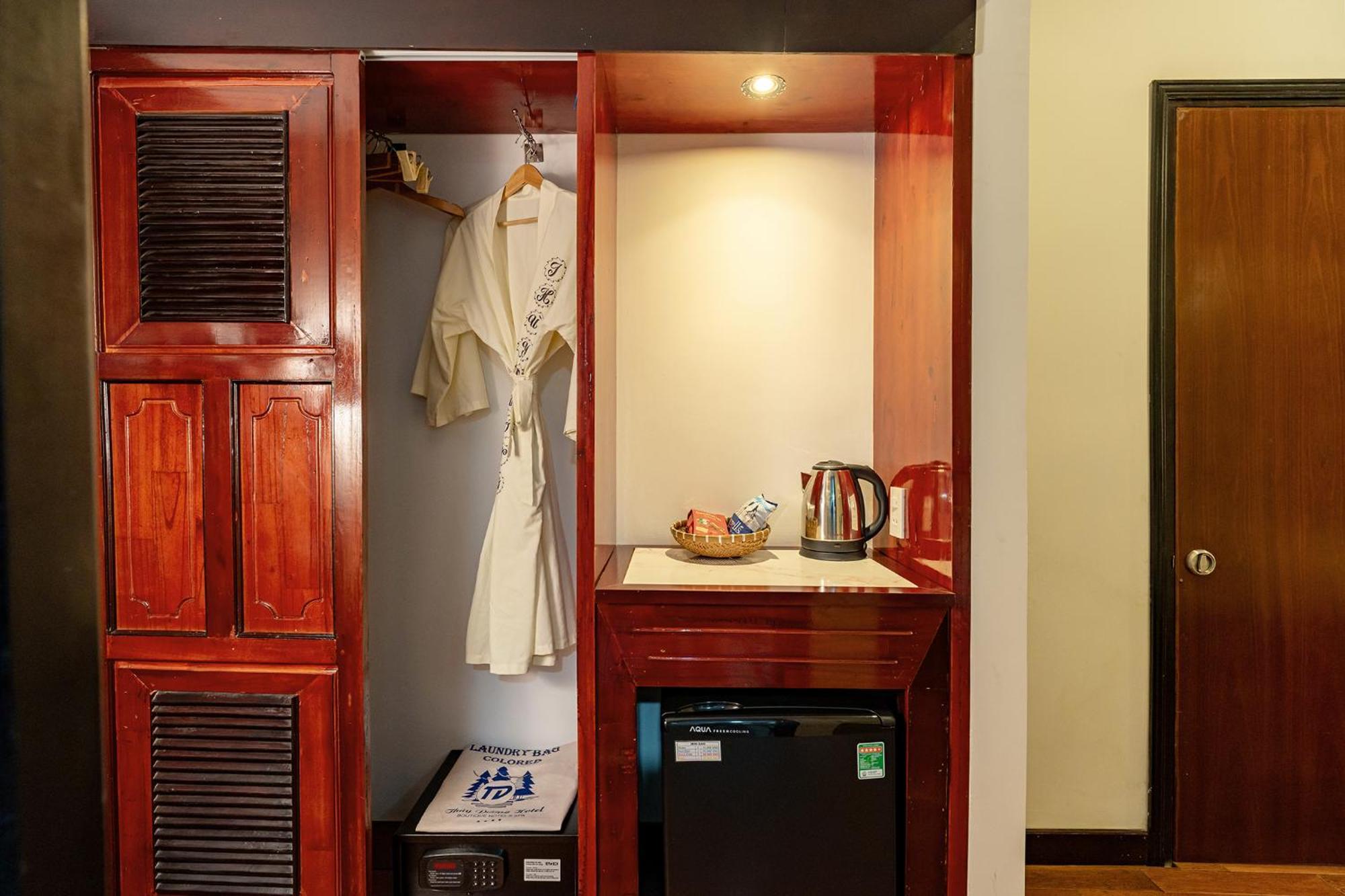 Thuy Duong 3 Boutique Hotel & Spa ホイアン エクステリア 写真